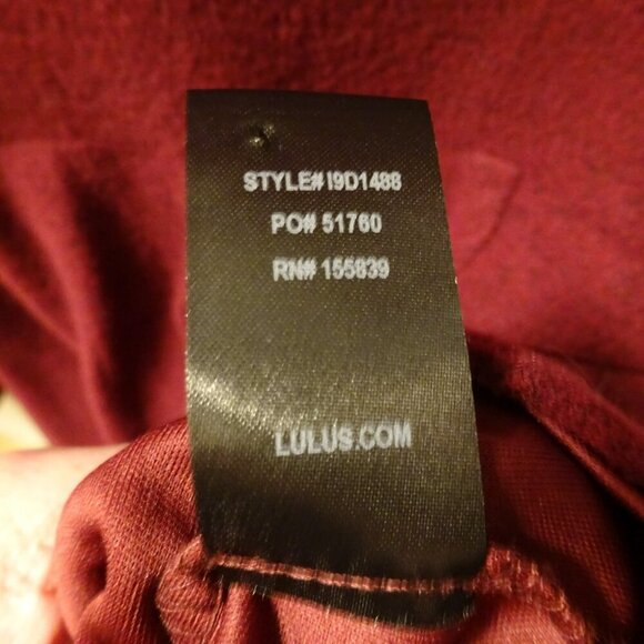 Lulu's Exclusive Burgundy Faux Wrap Long Bell Sleeve Women‎ Sweater Dress Med - Picture 4 of 9